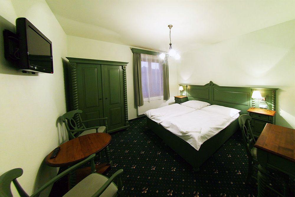 Hotel U Kata 3*